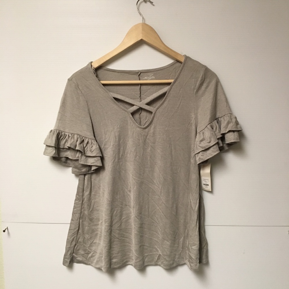 Ruffle Sleeve Top